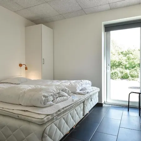 Amazing In Ringkobing With House Sea View Holiday home